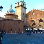 Residenza Serena - Centro Storico Mantua