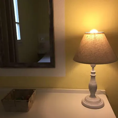 לינה וארוחת בוקר Residenza Serena -centro Storico מאנטובה